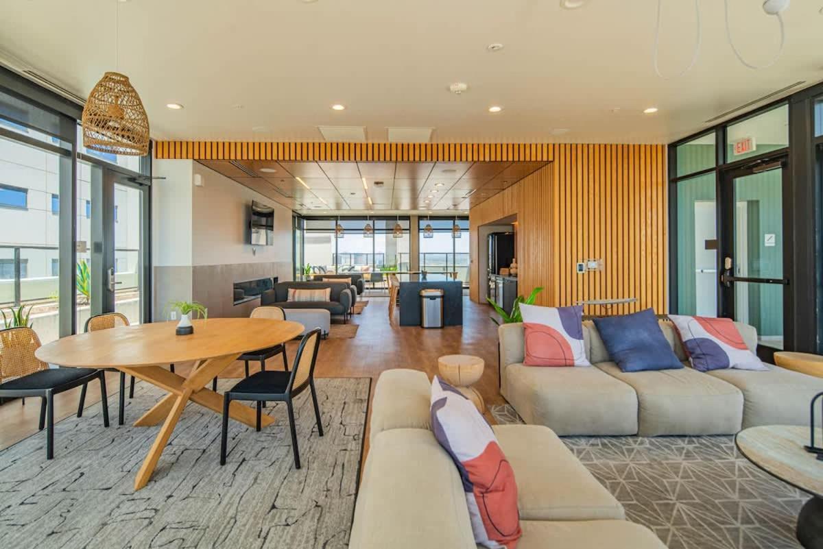 Detailed 2Bd, Highrise Dt, Pool, Gym, Parking, Sleeps 8 Appartement Phoenix Buitenkant foto