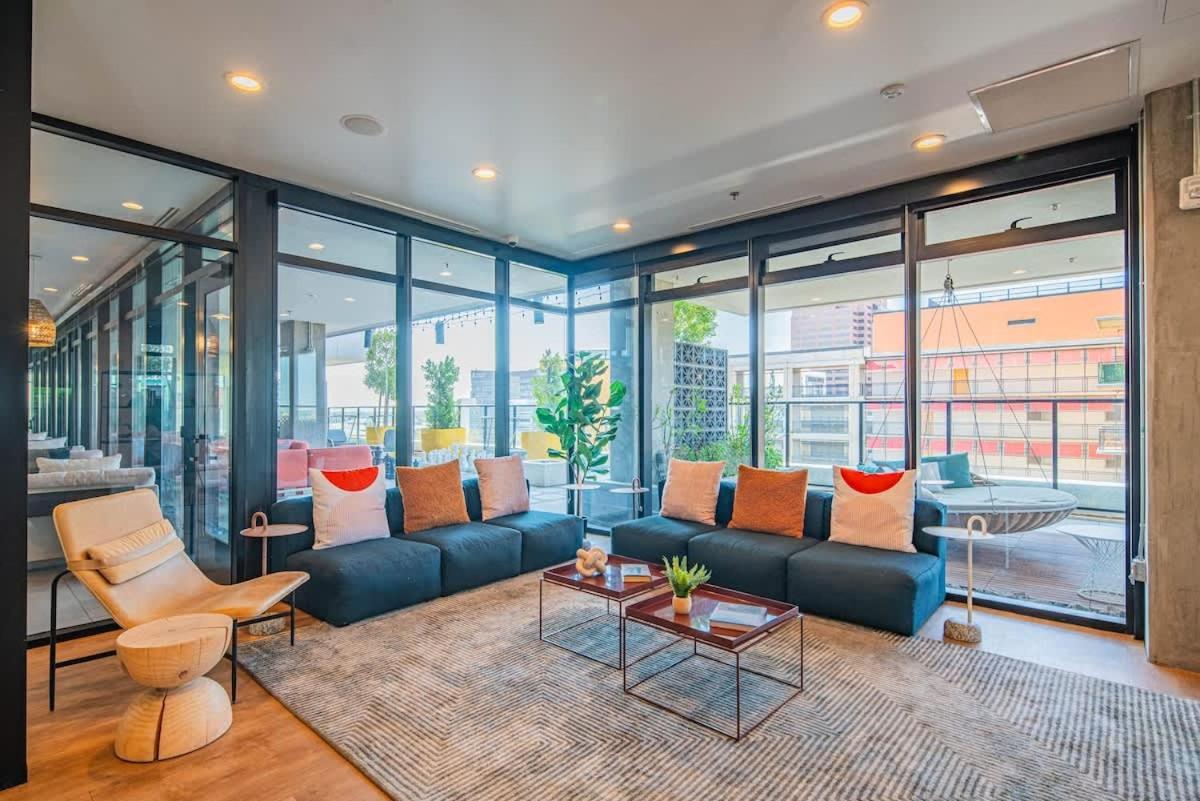 Detailed 2Bd, Highrise Dt, Pool, Gym, Parking, Sleeps 8 Appartement Phoenix Buitenkant foto
