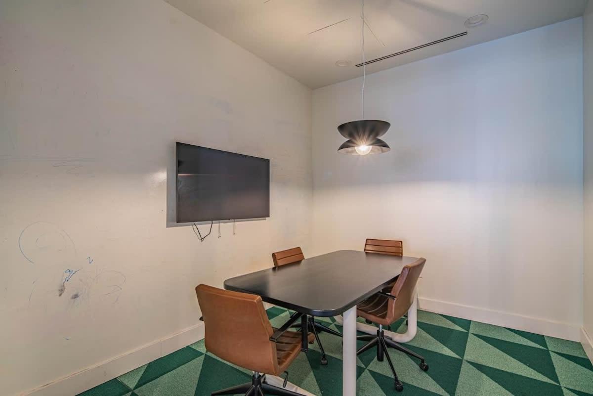 Detailed 2Bd, Highrise Dt, Pool, Gym, Parking, Sleeps 8 Appartement Phoenix Buitenkant foto