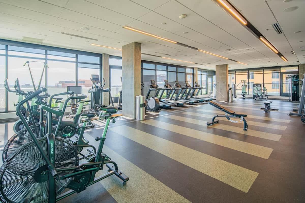 Detailed 2Bd, Highrise Dt, Pool, Gym, Parking, Sleeps 8 Appartement Phoenix Buitenkant foto