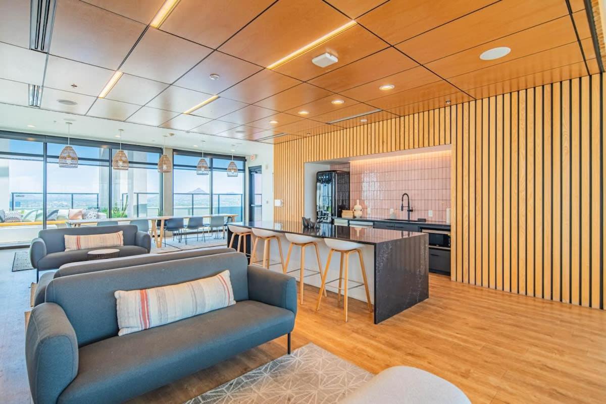Detailed 2Bd, Highrise Dt, Pool, Gym, Parking, Sleeps 8 Appartement Phoenix Buitenkant foto